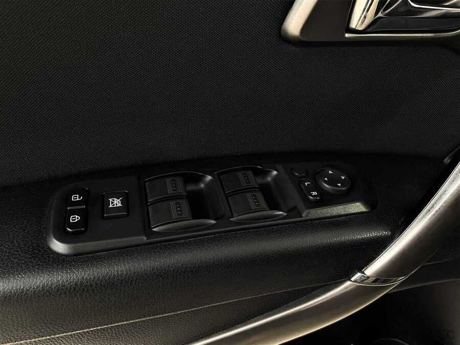 Фото FAW Besturn X80 I Рестайлинг с пробегом | №9