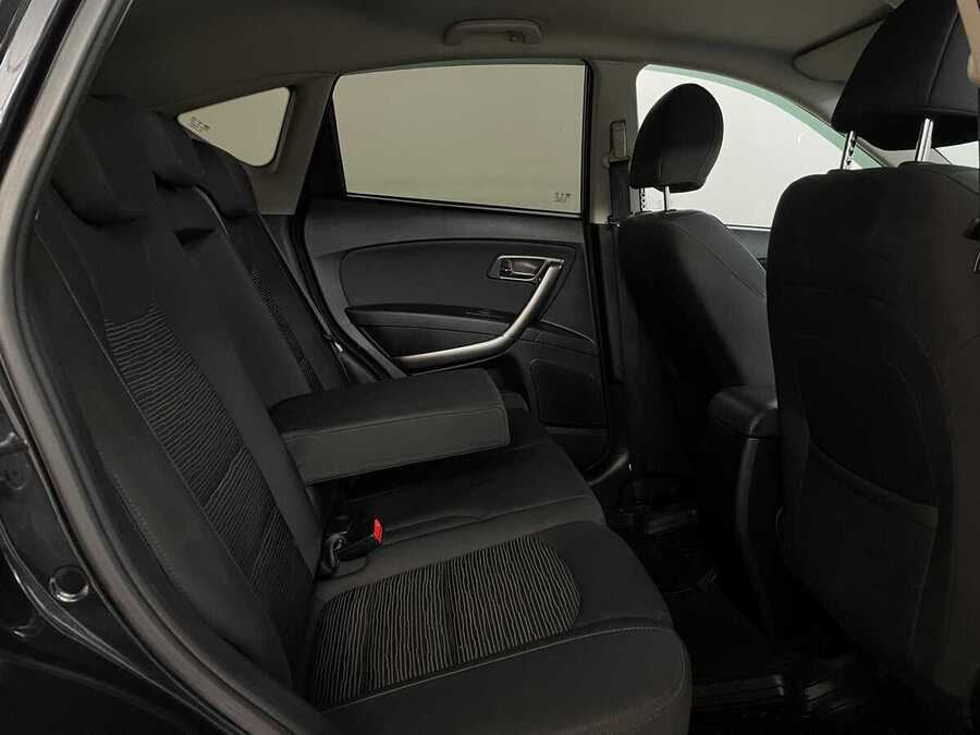 Фото FAW Besturn X80 I Рестайлинг с пробегом | №11