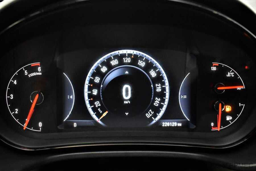 Фото Opel Insignia I Рестайлинг с пробегом | №7 Фото Opel Insignia I Рестайлинг с пробегом | №7