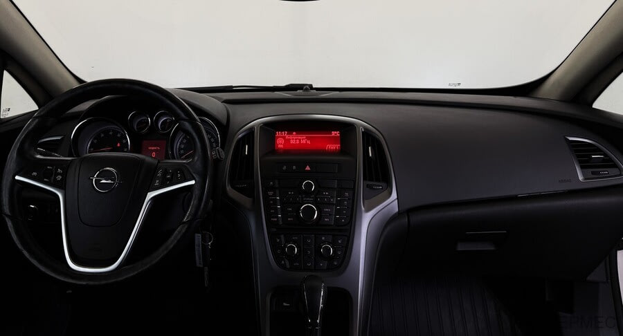 Фото Opel Astra J Рестайлинг с пробегом | №5