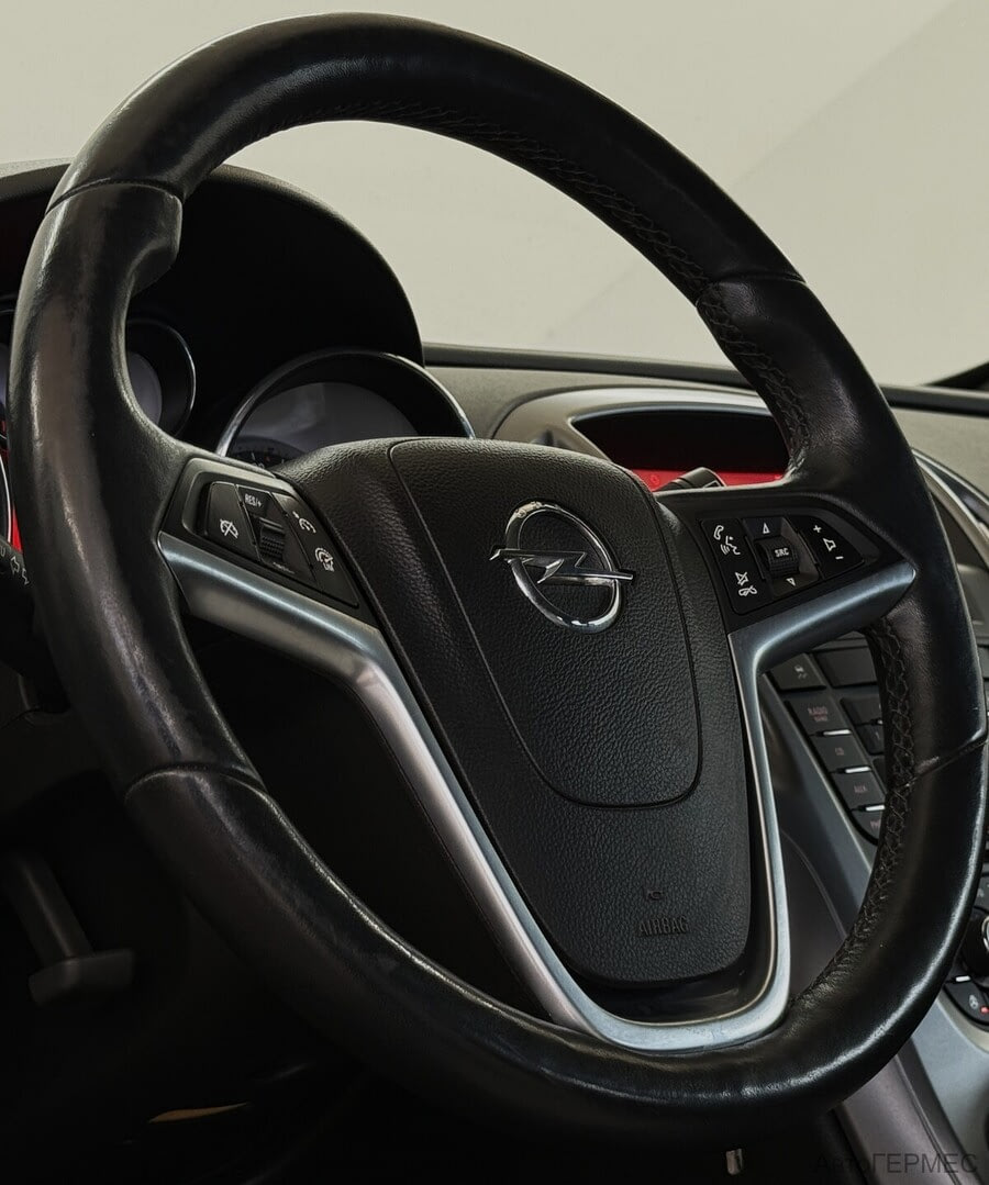 Фото Opel Astra J Рестайлинг с пробегом | №10