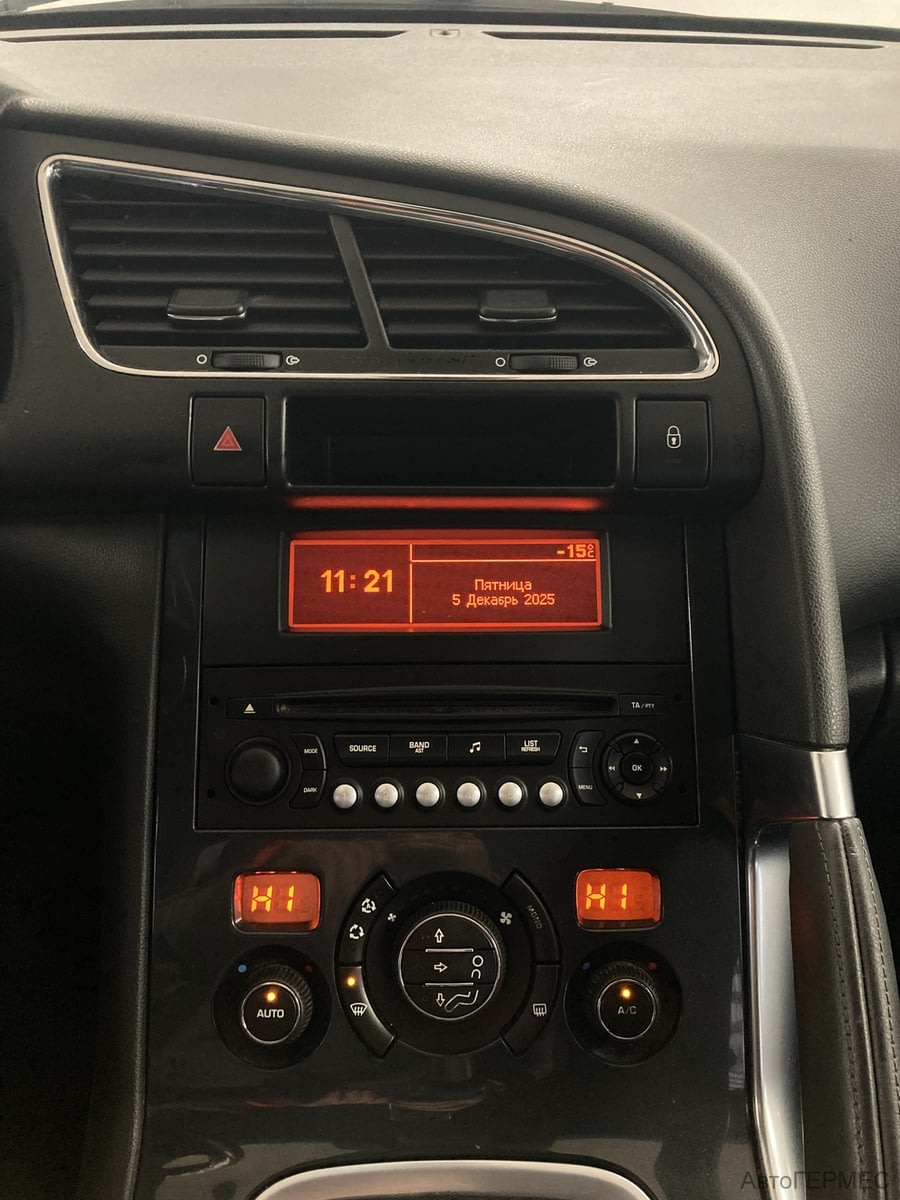 Фото PEUGEOT 3008 I Рестайлинг с пробегом | №10 Фото PEUGEOT 3008 I Рестайлинг с пробегом | №10