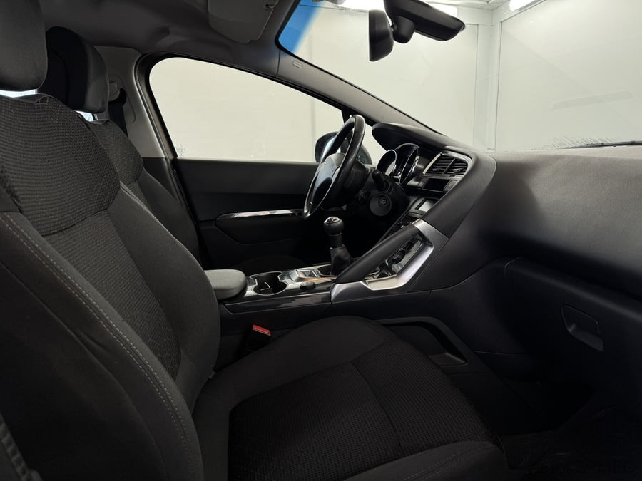 Фото PEUGEOT 3008 I Рестайлинг с пробегом | №11 Фото PEUGEOT 3008 I Рестайлинг с пробегом | №11