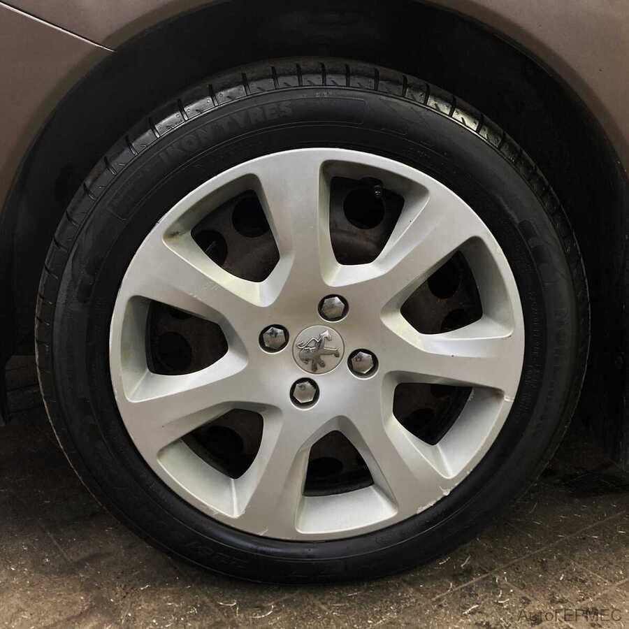 Фото PEUGEOT 3008 I Рестайлинг с пробегом | №15