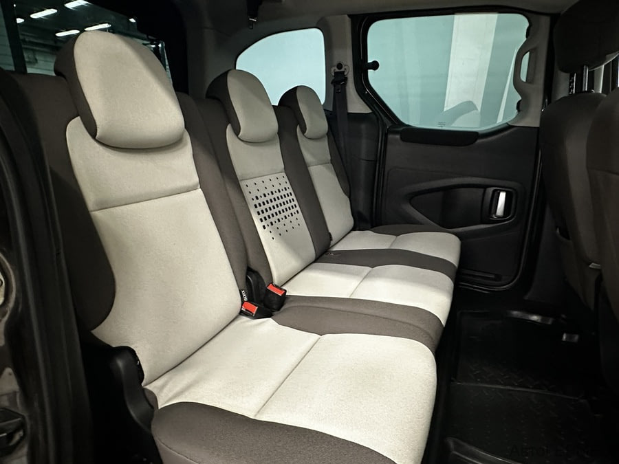 Фото CITROEN Berlingo II Рестайлинг 2 с пробегом | №12 Фото CITROEN Berlingo II Рестайлинг 2 с пробегом | №12