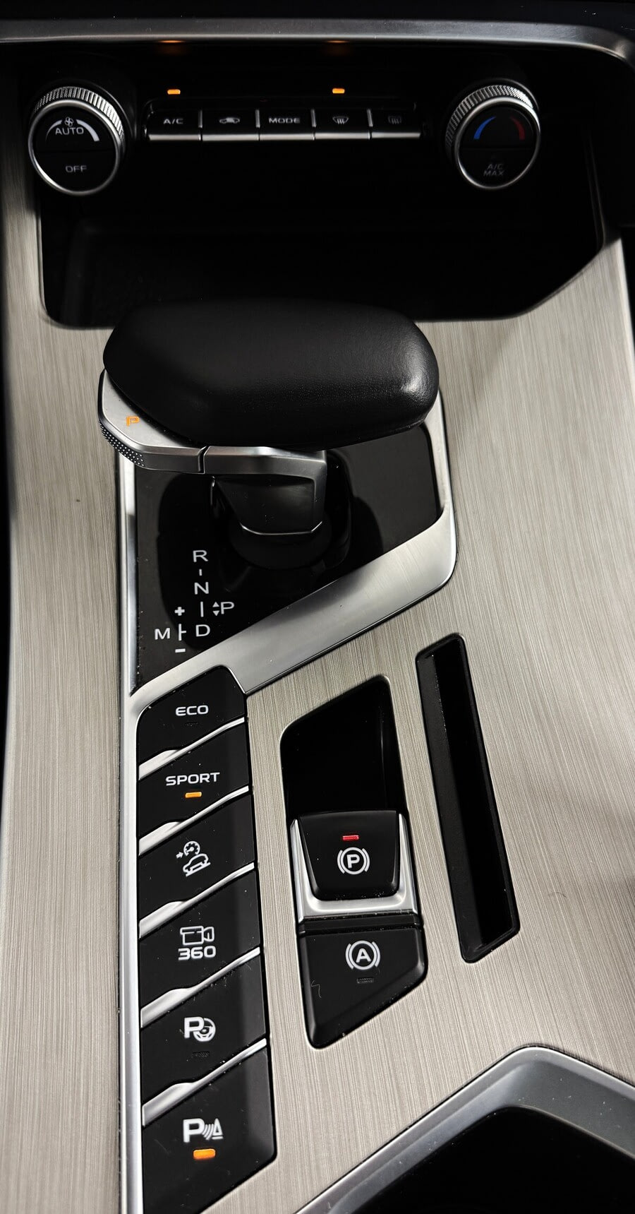 Фото GEELY Coolray I с пробегом | №13