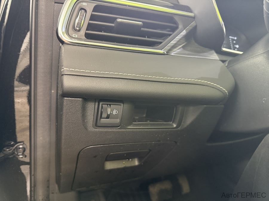 Фото GEELY Atlas Pro I с пробегом | №8