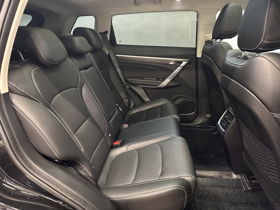Фото GEELY Atlas Pro I с пробегом | №15 Фото GEELY Atlas Pro I с пробегом | №15