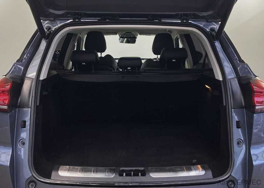 Фото GEELY Atlas Pro I с пробегом | №15 Фото GEELY Atlas Pro I с пробегом | №15