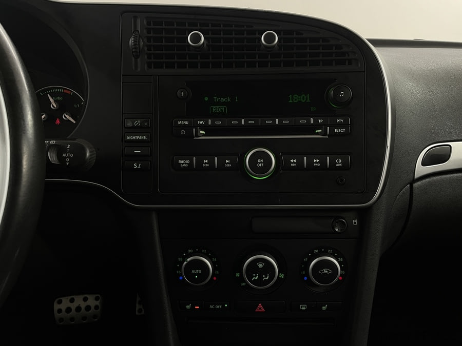 Фото Saab 9-3 II Рестайлинг с пробегом | №7 Фото Saab 9-3 II Рестайлинг с пробегом | №7