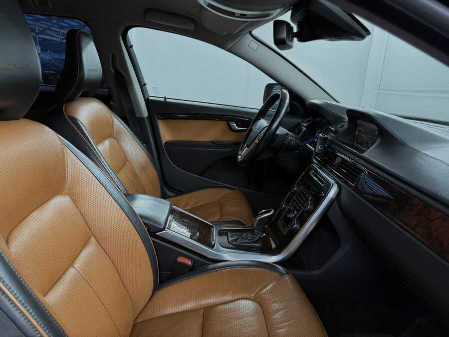 Фото VOLVO XC70 II Рестайлинг с пробегом | №13 Фото VOLVO XC70 II Рестайлинг с пробегом | №13