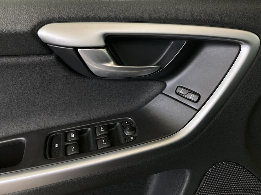 Фото VOLVO XC60 I с пробегом | №10