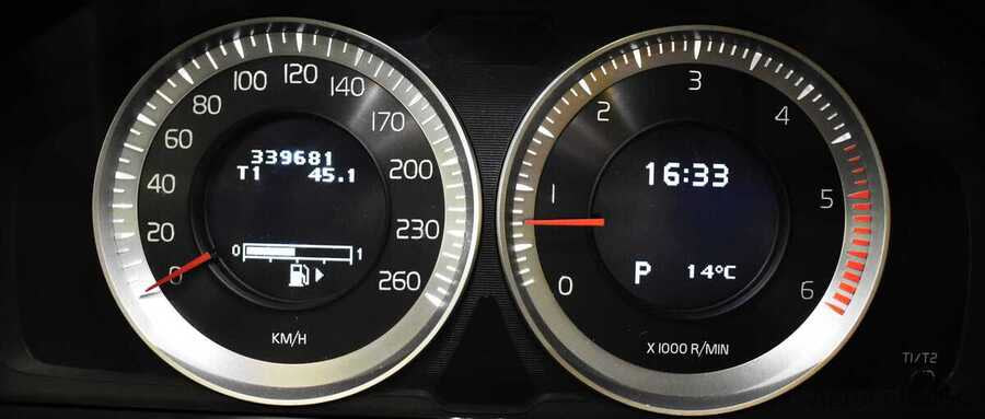 Фото VOLVO XC60 I с пробегом | №6