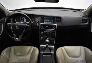 Фото VOLVO S60 II Рестайлинг с пробегом Фото VOLVO S60 II Рестайлинг с пробегом