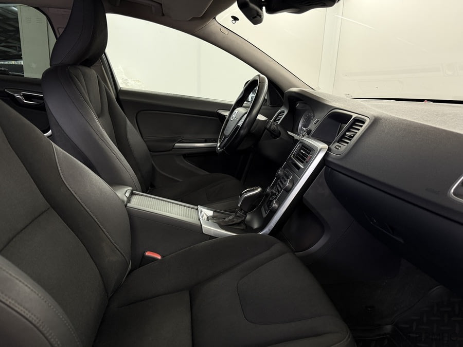 Фото VOLVO S60 II с пробегом | №12