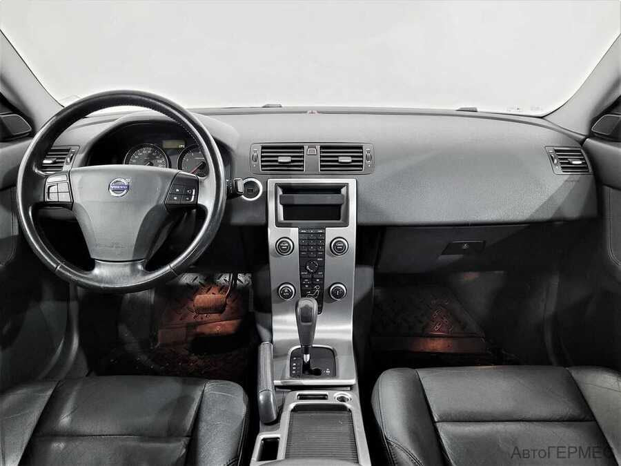 Фото VOLVO S40 II Рестайлинг с пробегом | №9 Фото VOLVO S40 II Рестайлинг с пробегом | №9