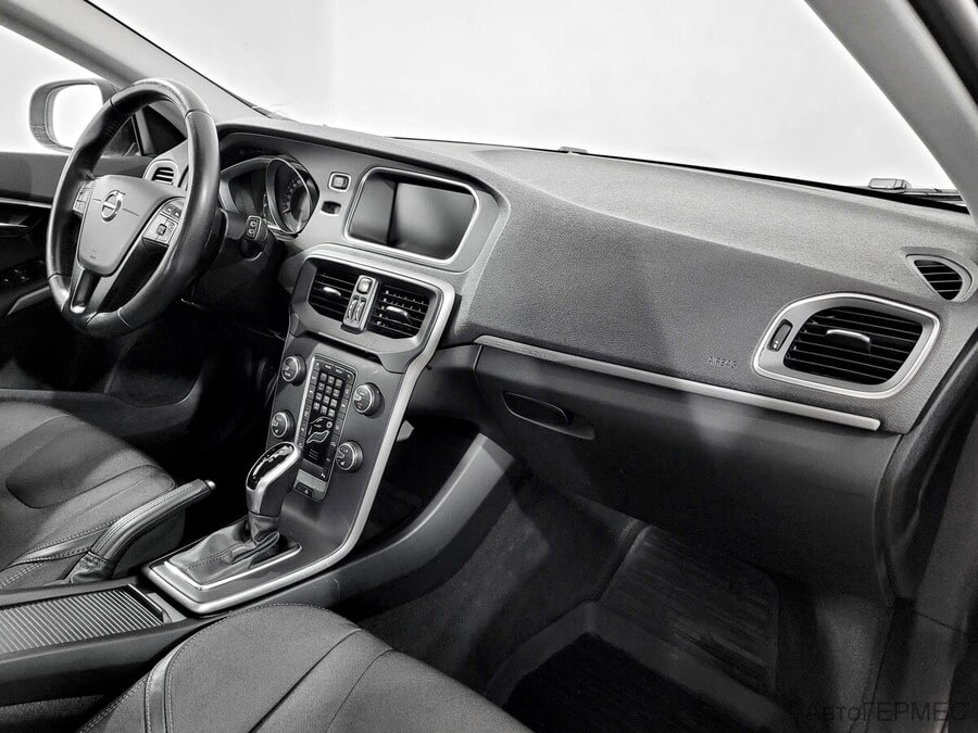 Фото VOLVO V40 Cross Country I Рестайлинг с пробегом | №11