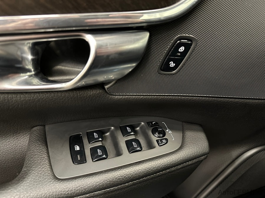 Фото VOLVO V90 Cross Country I с пробегом | №9 Фото VOLVO V90 Cross Country I с пробегом | №9