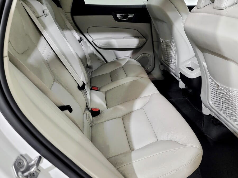 Фото VOLVO XC60 II Рестайлинг с пробегом | №13 Фото VOLVO XC60 II Рестайлинг с пробегом | №13