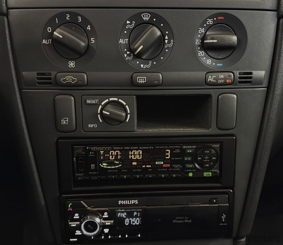 Фото VOLVO V40 I с пробегом | №7