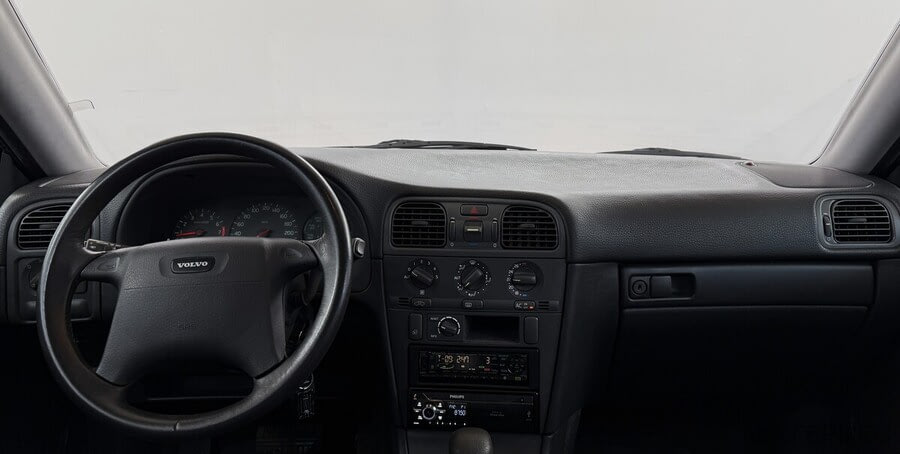 Фото VOLVO V40 I с пробегом | №5