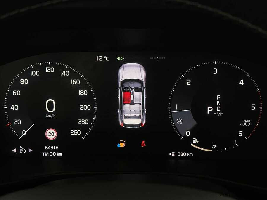 Фото VOLVO XC40 I с пробегом | №6