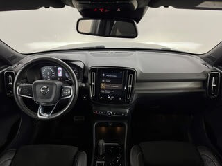 Фото VOLVO XC40 I с пробегом