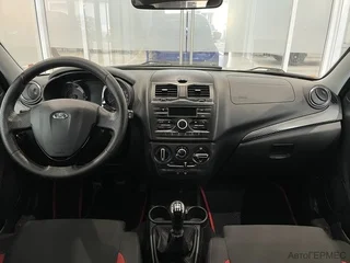 Фото LADA Granta I Рестайлинг с пробегом Фото LADA Granta I Рестайлинг с пробегом