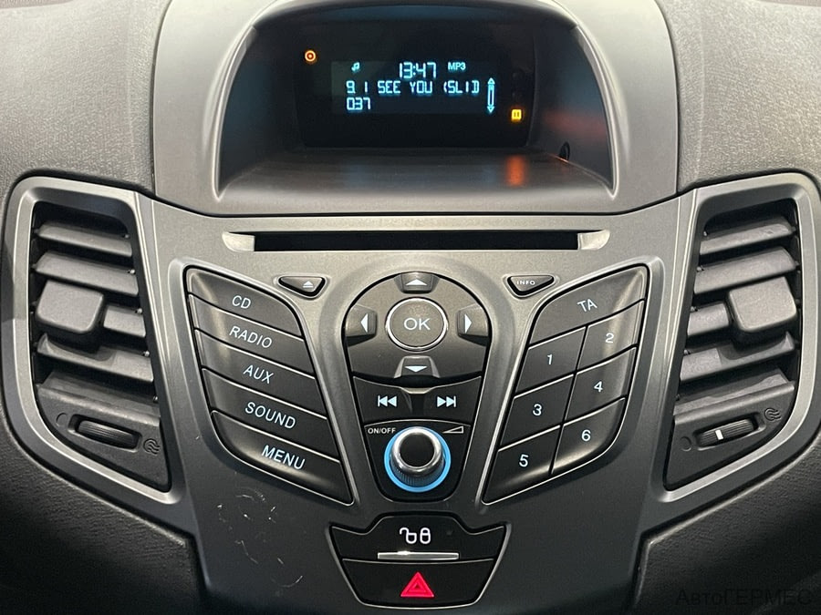 Фото Ford Fiesta MK6 Рестайлинг с пробегом | №8 Фото Ford Fiesta MK6 Рестайлинг с пробегом | №8