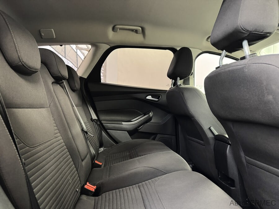 Фото Ford Focus III Рестайлинг с пробегом | №12