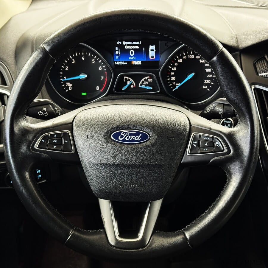 Фото Ford Focus III Рестайлинг с пробегом | №9