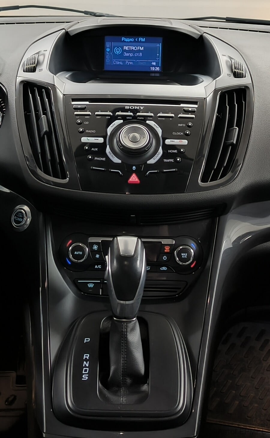 Фото Ford Kuga II с пробегом | №6 Фото Ford Kuga II с пробегом | №6