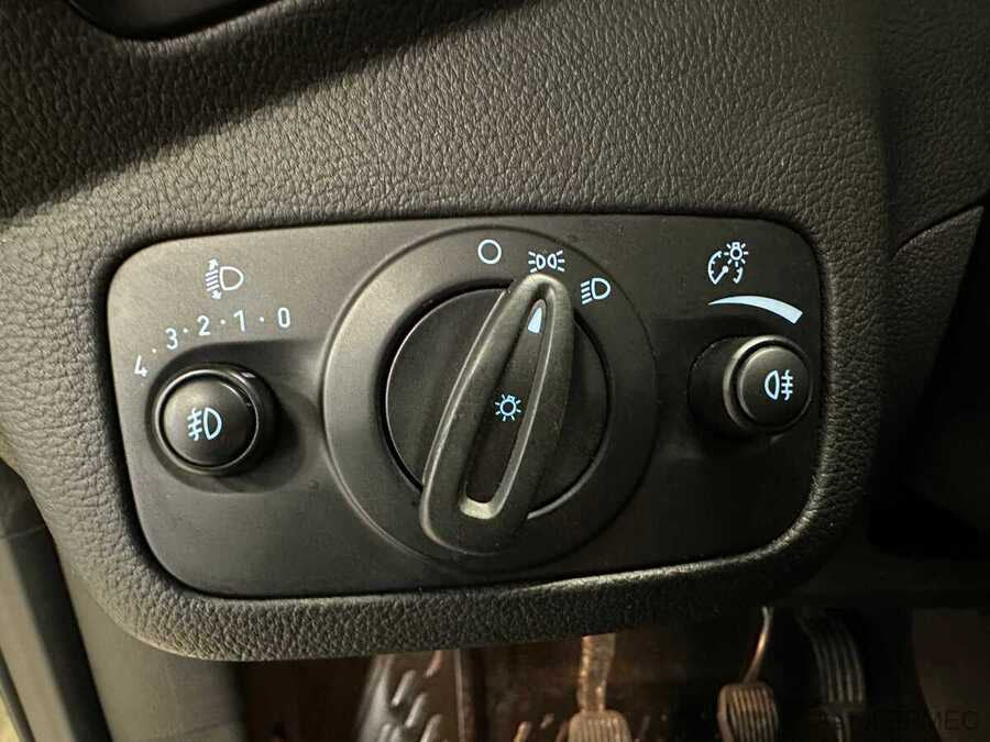 Фото Ford Kuga II с пробегом | №10