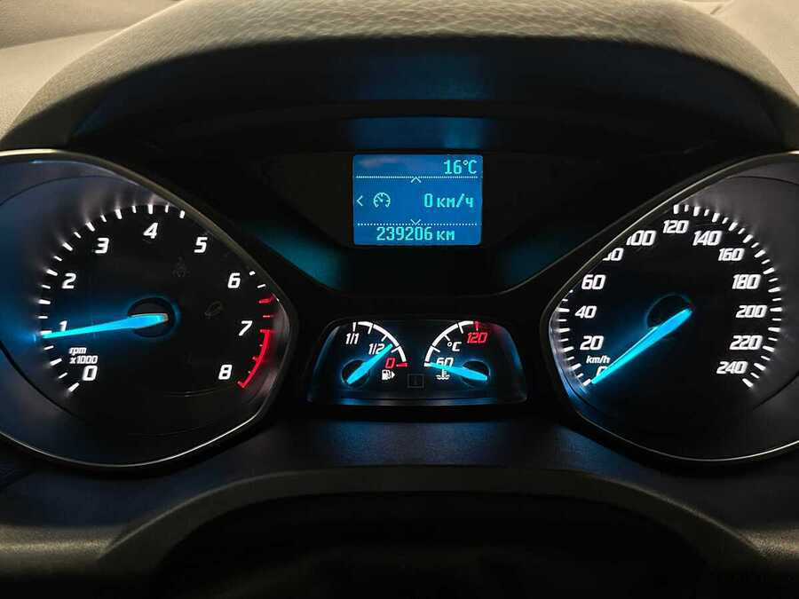 Фото Ford Kuga II с пробегом | №6