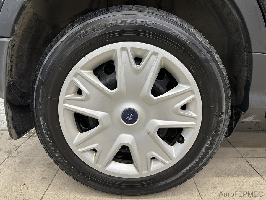 Фото Ford Kuga II с пробегом | №16