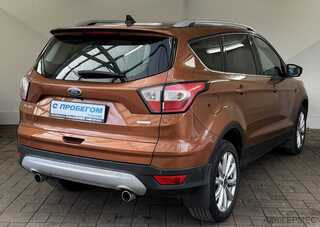 Фото Ford Kuga II Рестайлинг с пробегом Фото Ford Kuga II Рестайлинг с пробегом