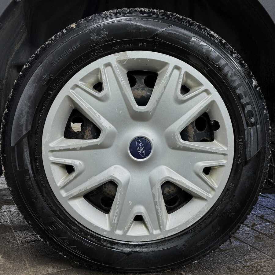 Фото Ford Kuga II с пробегом | №17