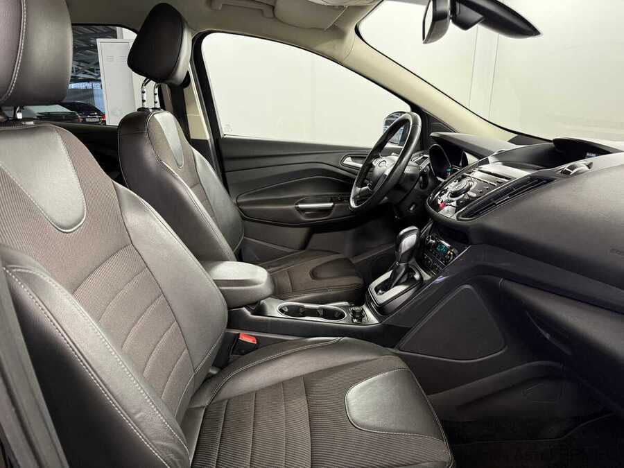 Фото Ford Kuga II с пробегом | №13