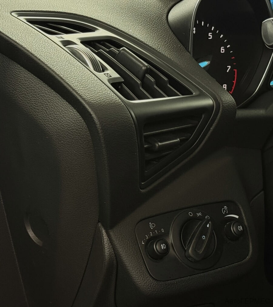 Фото Ford Kuga II с пробегом | №9