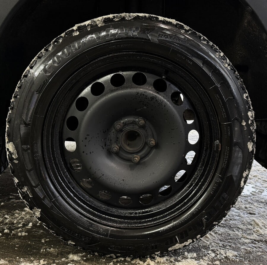 Фото Ford Kuga II с пробегом | №17