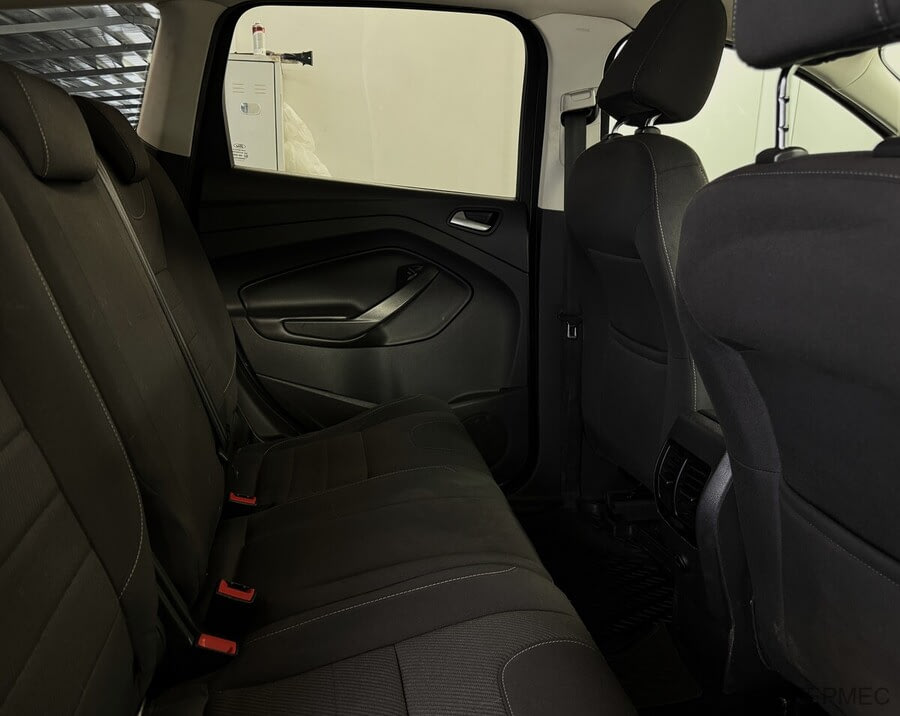 Фото Ford Kuga II с пробегом | №14