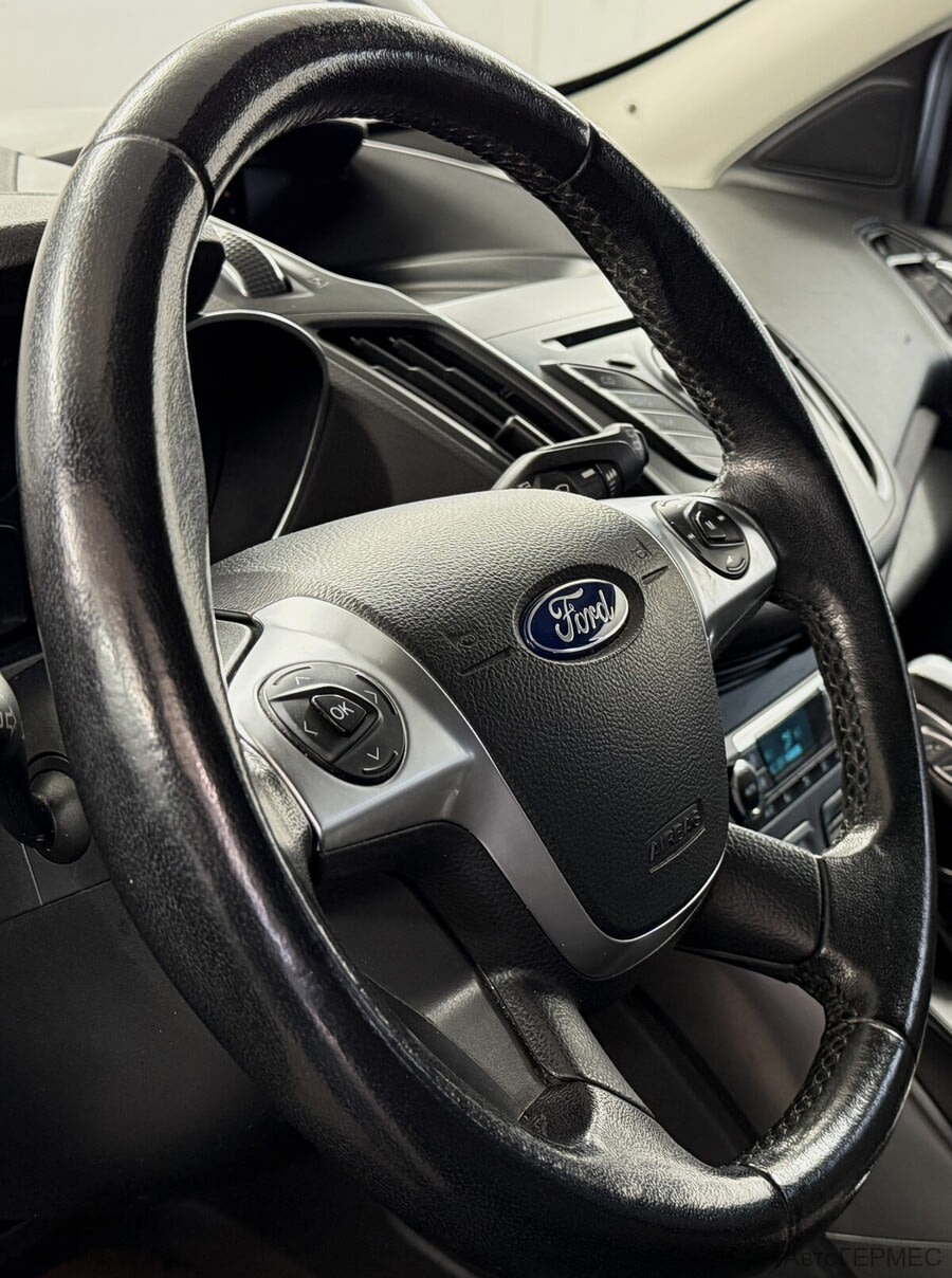 Фото Ford Kuga II с пробегом | №12