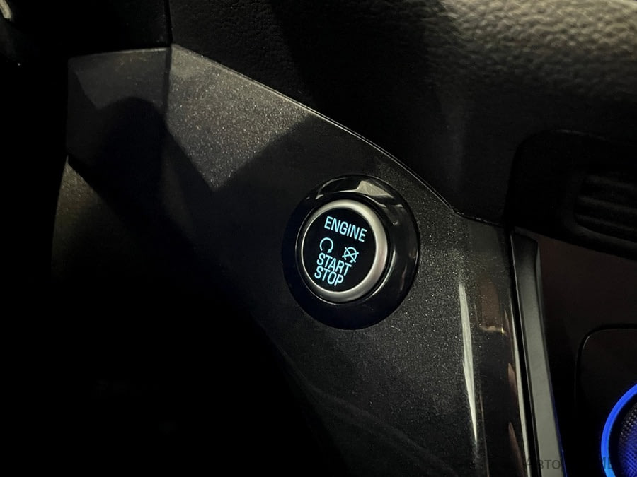 Фото Ford Kuga II Рестайлинг с пробегом | №12 Фото Ford Kuga II Рестайлинг с пробегом | №12