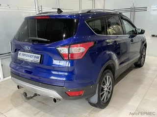 Фото Ford Kuga II Рестайлинг с пробегом Фото Ford Kuga II Рестайлинг с пробегом