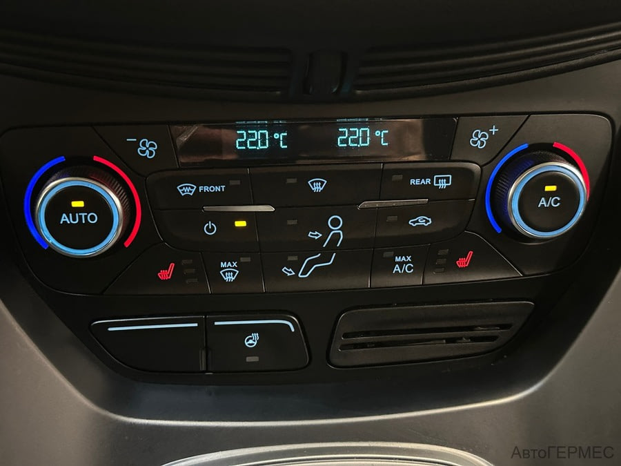 Фото Ford Kuga II Рестайлинг с пробегом | №7 Фото Ford Kuga II Рестайлинг с пробегом | №7