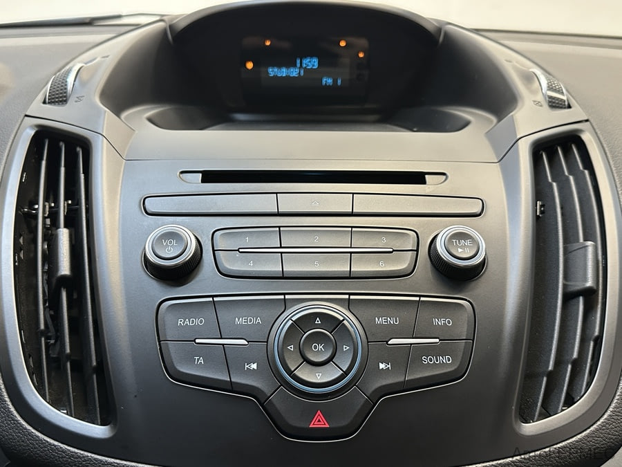 Фото Ford Kuga II Рестайлинг с пробегом | №8 Фото Ford Kuga II Рестайлинг с пробегом | №8