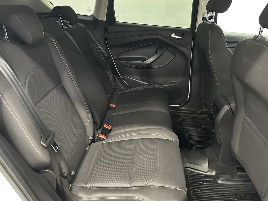 Фото Ford Kuga II Рестайлинг с пробегом | №12 Фото Ford Kuga II Рестайлинг с пробегом | №12