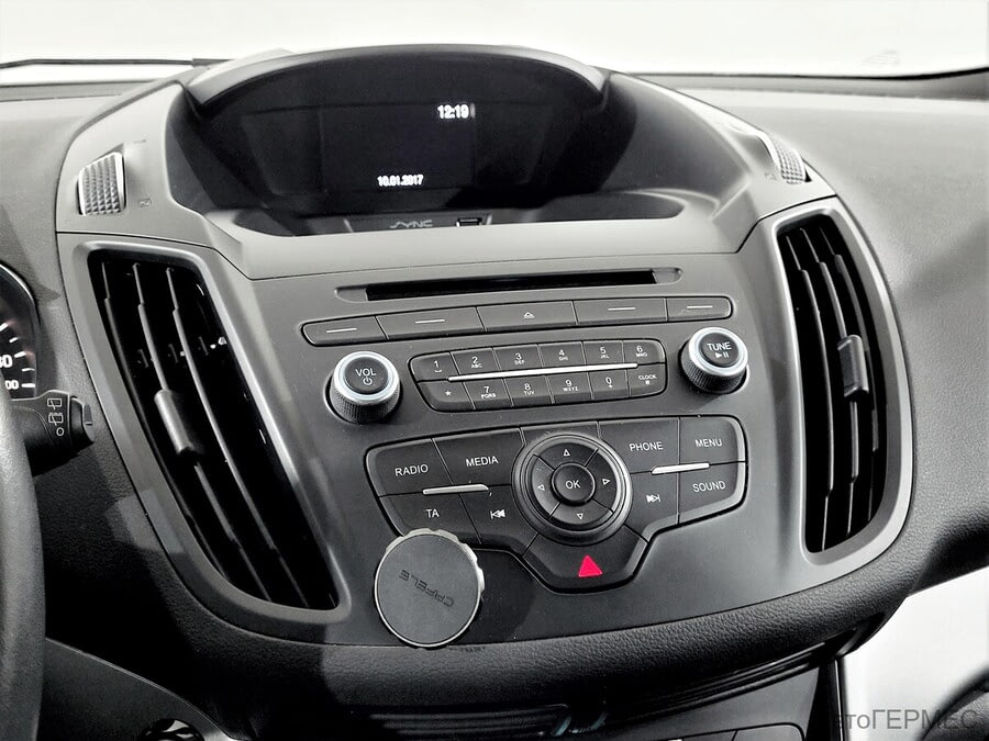 Фото Ford Kuga II Рестайлинг с пробегом | №7