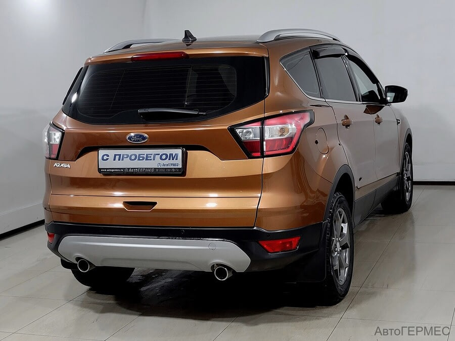 Фото Ford Kuga II Рестайлинг с пробегом | №4