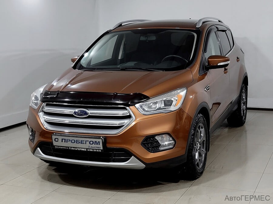 Фото Ford Kuga II Рестайлинг с пробегом | №1